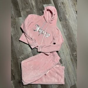 Juicy Couture Women’s Pink Fluffy Outfit Set